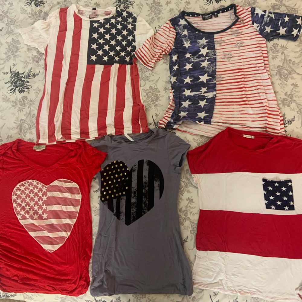 Set of 5 Women’s Flag T-Shirts